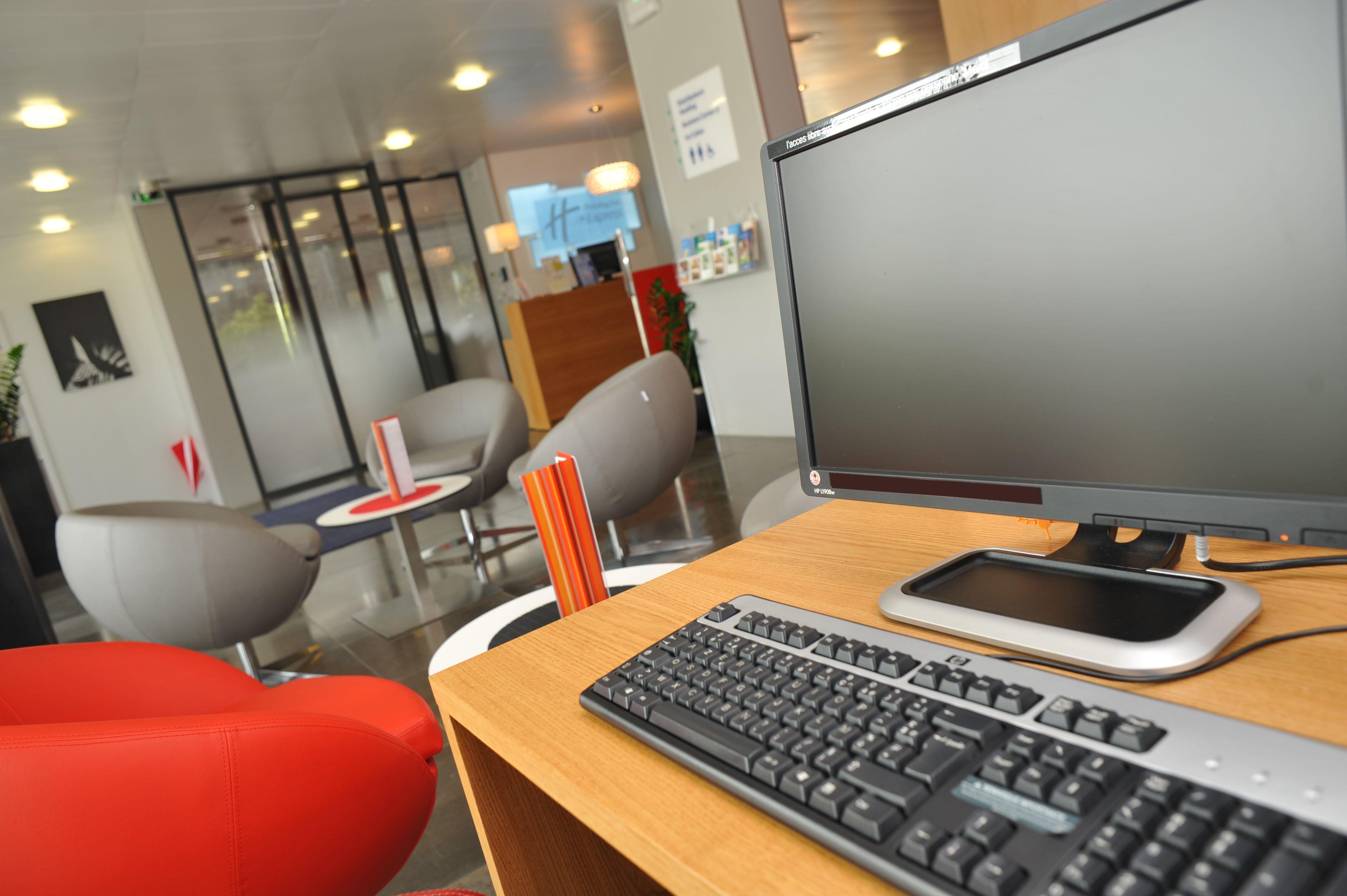 Holiday Inn Express Saint-Nazaire By Ihg Kültér fotó
