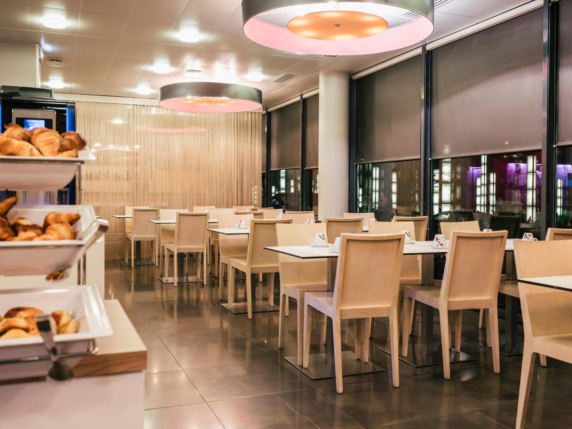 Holiday Inn Express Saint-Nazaire By Ihg Kültér fotó
