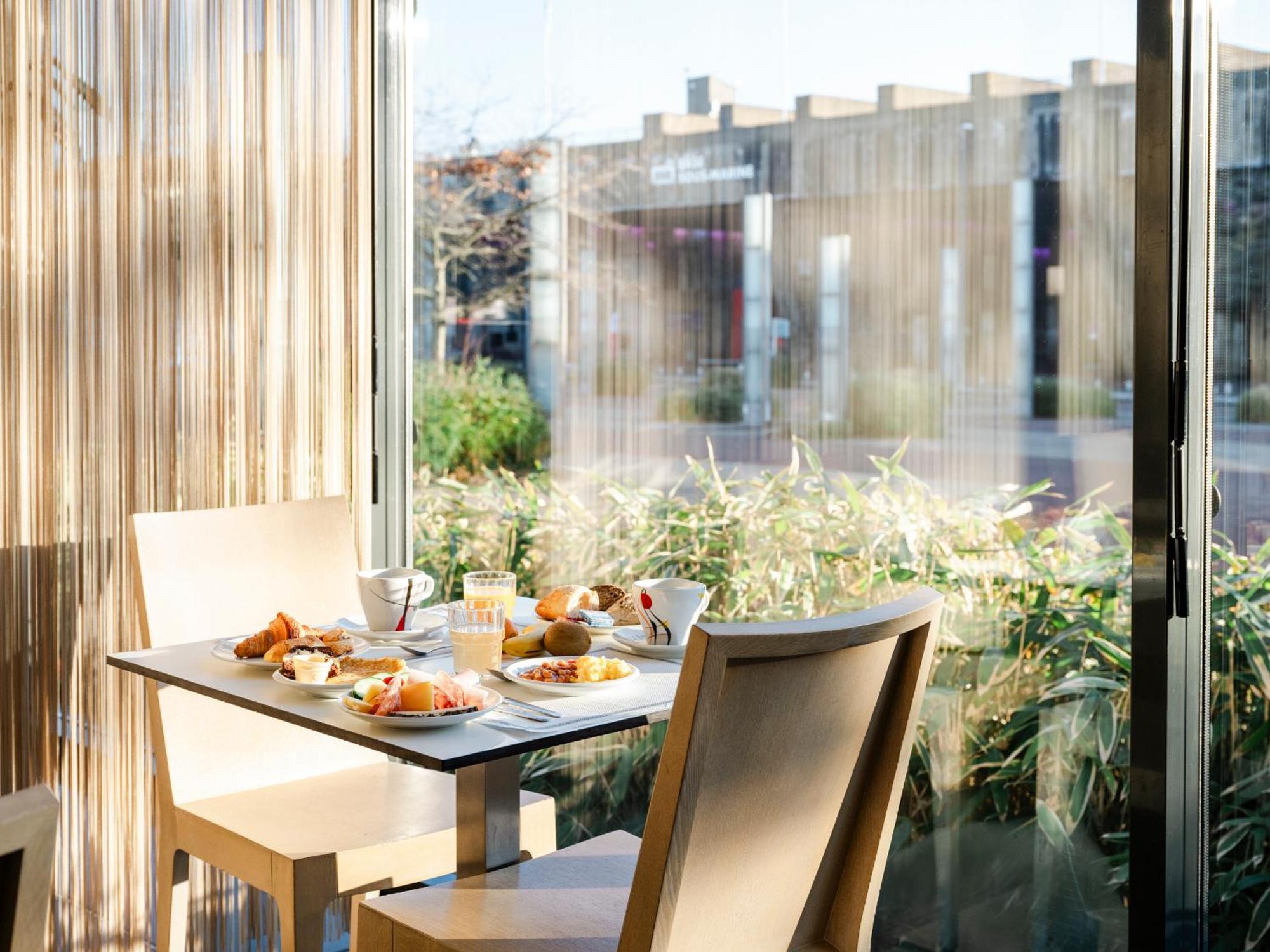 Holiday Inn Express Saint-Nazaire By Ihg Kültér fotó